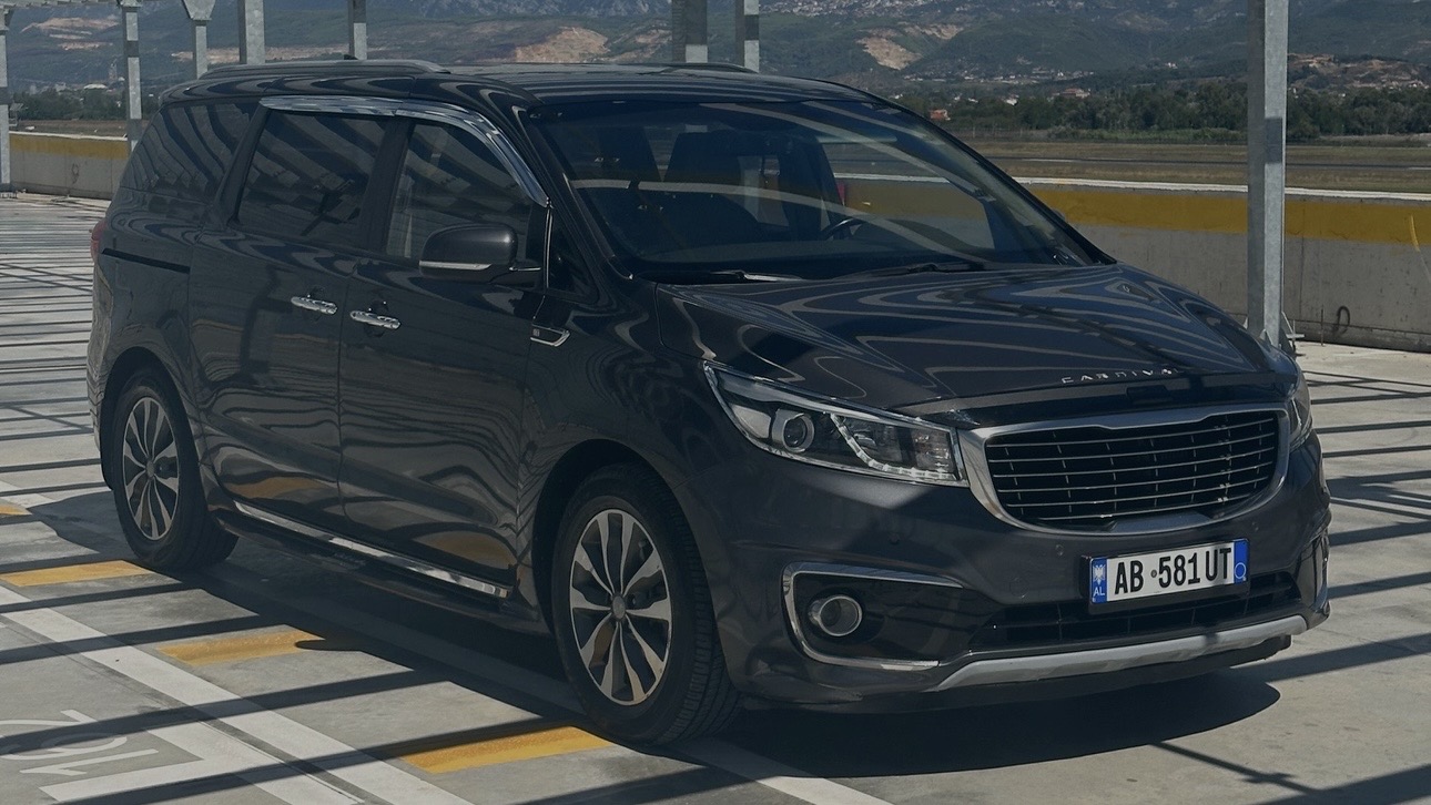 Kia Carnival 6+3